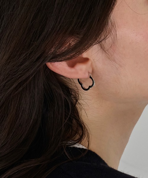 金属アレルギー対応】ストレートワンタッチフープピアス/サージカル