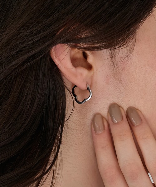 金属アレルギー対応】ストレートワンタッチフープピアス/サージカル