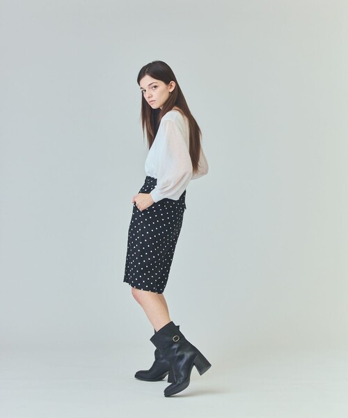 GRACE CLASS（グレースクラス）の「ラメシアーニットトップ（ニット/セーター・レディース・ブラック/ホワイト/グレー・36）」の21枚目の写真