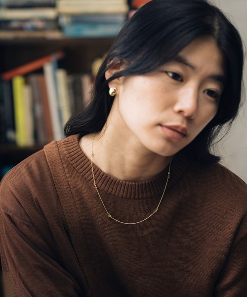 Nothing And Others(ナッシングアンドアザーズ)の「「Nothing And Others × Mami Ishioka Collection」Asymmetry Polygon Pierce(ピアス(両耳用)・レディース・ゴールド・FREE)」の6枚目の写真