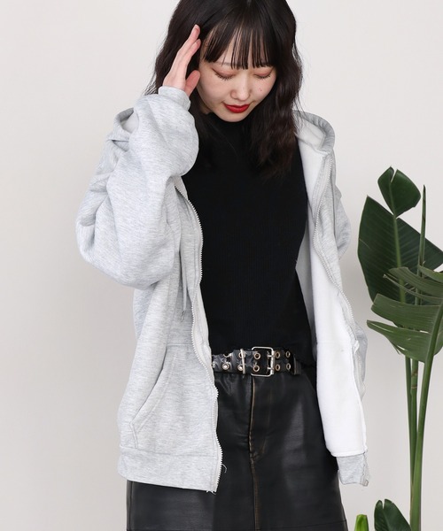 ROOPTOKYO（ループトウキョウ）の「ベーシック 同色無地ジップアップパーカー（パーカー・メンズ・ブラック/グレー・M/XL/L）」の5枚目の写真