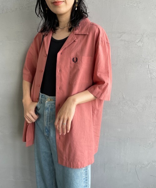 FRED PERRY（フレッドペリー）の「[FRED PERRY/フレッドペリー] クレープコットン ショートスリーブオープンカラーシャツ（シャツ/ブラウス・レディース・ネイビー/サックスブルー/ピンク・S/M/L）」の10枚目の写真