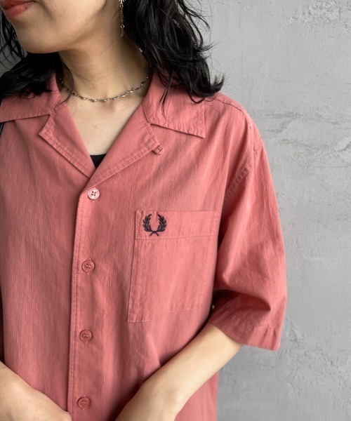 FRED PERRY（フレッドペリー）の「[FRED PERRY/フレッドペリー] クレープコットン ショートスリーブオープンカラーシャツ（シャツ/ブラウス・レディース・ネイビー/サックスブルー/ピンク・S/M/L）」の18枚目の写真