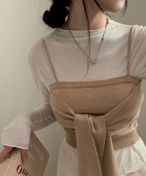 by muni:r（バイ ムニール）の「ビッグリボンビスチェニットトップス＋ハーフネックラッフルTシャツSET（ニット/セーター・レディース・グレー/ベージュ・FREE）」の11枚目の写真