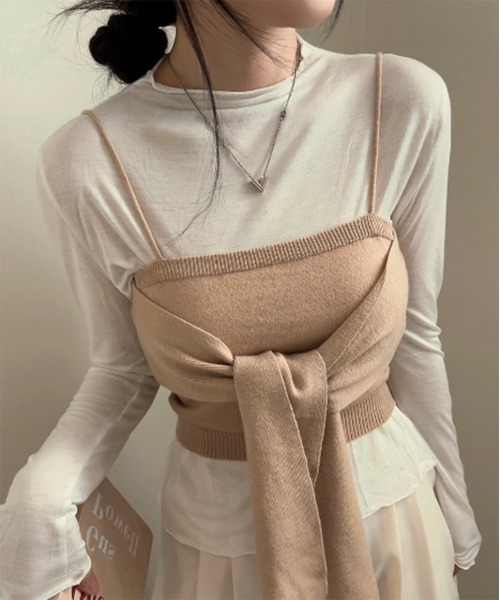 by muni:r（バイ ムニール）の「ビッグリボンビスチェニットトップス＋ハーフネックラッフルTシャツSET（ニット/セーター・レディース・グレー/ベージュ・FREE）」の4枚目の写真