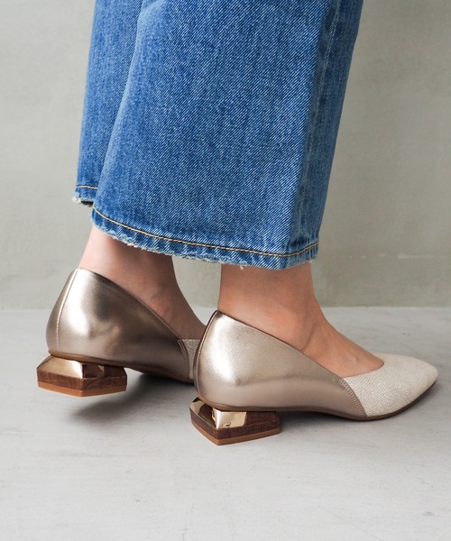 cava cava（サヴァサヴァ）の「メタルヒールパンプス　1320655（パンプス・レディース・プラチナム/ブラック/グレイッシュベージュ・22.5cm/23cm/23.5cm/24cm/24.5cm）」の20枚目の写真