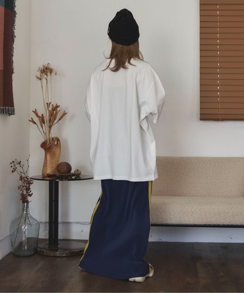 feepur by saya(フェピュールバイサヤ)の「SURFルーズTee(Tシャツ/カットソー・レディース・ライトグレー/ライトグレー系/ホワイト/ホワイト系・MEDIUM)」の15枚目の写真