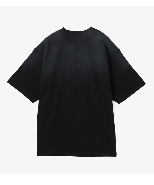 atmos(アトモス)の「atmos Fade Color T-shirt / アトモス フェードカラー Tシャツ(Tシャツ/カットソー・メンズ・カーキ/ブラック/レッド・XL/L/M/XXL)」の5枚目の写真