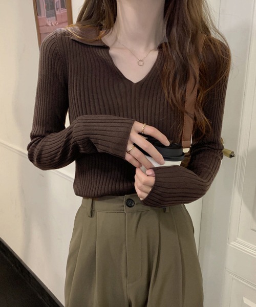 Miniministore(ミニミニストア)の「リブニットトップス Vネック 春秋冬(ニット/セーター・レディース・ブラウン/カーキ/アイボリー/ブラック・FREE)」の17枚目の写真