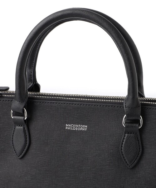 MACKINTOSH PHILOSOPHY(マッキントッシュ フィロソフィー)の「【25年春夏モデル】サフィアーノレザー ブリーフトート(トートバッグ・メンズ・ブラック/ダークネイビー・FREE)」の12枚目の写真