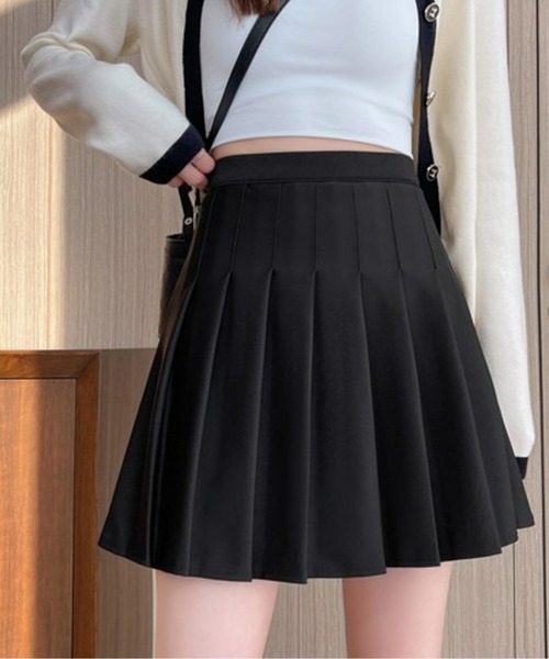 AMAJI(アマジ)の「プリーツミニスカート(スカート・レディース・ホワイト/ブラック/グレー・SMALL/MEDIUM/LARGE/X-LARGE/XX-LARGE/XXX-LARGE)」の2枚目の写真