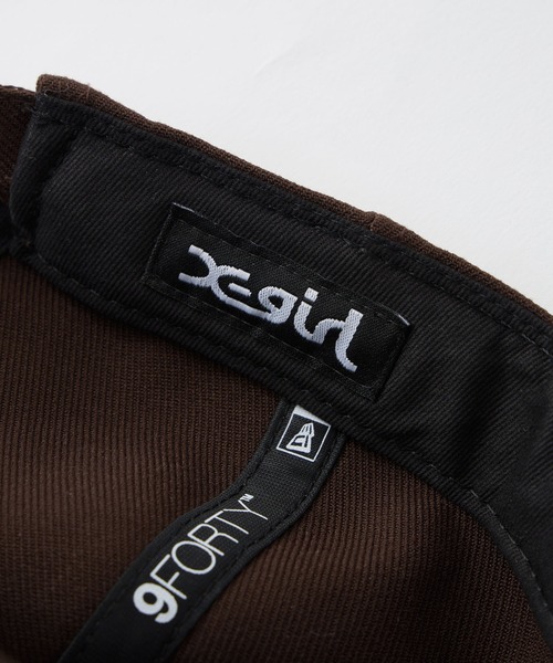 X-girl（エックスガール）の「X-girl × NEW ERA 9FORTY EMBLEM CAP（キャップ・レディース・ブラウン/ブラック/オリーブ・ONE SIZE）」の11枚目の写真