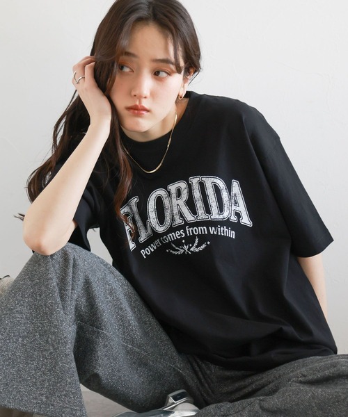 RAGEBLUE(レイジブルー)の「2サイズ展開/アソートロゴプリントTシャツ(Tシャツ/カットソー・レディース・ブラック/グレー/ホワイト/イエロー・SMALL/LARGE)」の3枚目の写真
