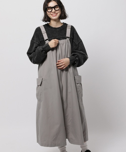 niko and...（ニコアンド）の「ギャザーZIPジャンパースカート（ジャンパースカート・レディース・カーキ/チャコール/グレー・MEDIUM/LARGE）」の12枚目の写真