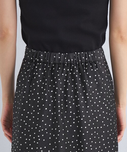 green label relaxing（グリーンレーベルリラクシング）の「ワッシャー サテン ナロー スカート（スカート・レディース・その他1/ダークグレー/オフホワイト・36/38）」の15枚目の写真