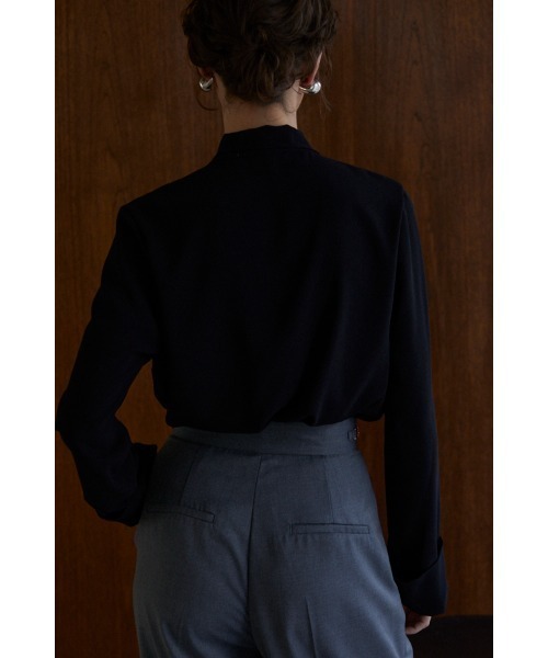 Estella.K（エステラケー）の「Helga Bow Tied Blouse オフボディボウタイブラウス（シャツ/ブラウス・レディース・ホワイト/ブラック・FREE）」の12枚目の写真