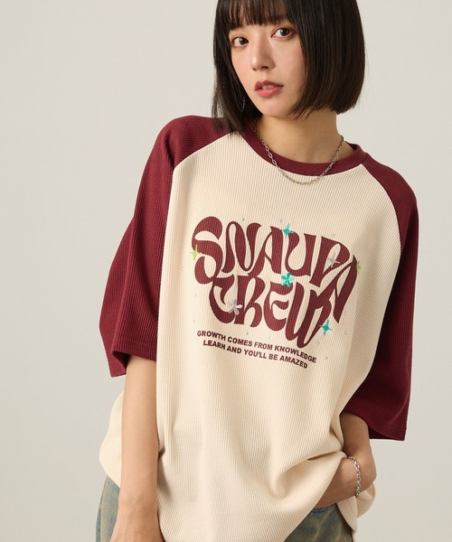 Snap club(スナップクラブ)の「【Snap club】グラフィックラインストーンワッフル半袖Tシャツ(Tシャツ/カットソー・レディース・ワイン/オフホワイト/ダークネイビー/スミクロ/ブラック系・M/L)」の5枚目の写真