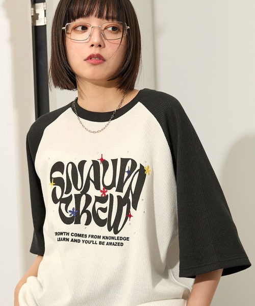 Snap club(スナップクラブ)の「【Snap club】グラフィックラインストーンワッフル半袖Tシャツ(Tシャツ/カットソー・レディース・ワイン/オフホワイト/ダークネイビー/スミクロ/ブラック系・M/L)」の18枚目の写真