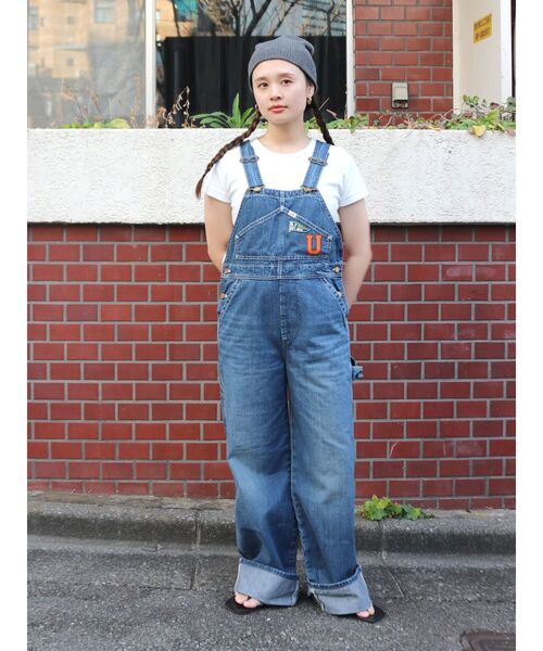 Lee（リー）の「Lee別注 ワッペンデザインデニムサロペット（つなぎ/オールインワン・レディース・アイボリー/ブルー・SMALL/MEDIUM）」の5枚目の写真