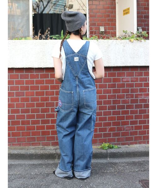 Lee（リー）の「Lee別注 ワッペンデザインデニムサロペット（つなぎ/オールインワン・レディース・アイボリー/ブルー・SMALL/MEDIUM）」の7枚目の写真