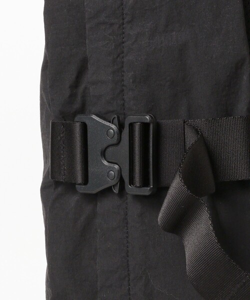 C.P. COMPANY（シーピーカンパニー）の「C.P. Company / PLAIN PAPER TOUCH TRAVEL BAG（バックパック/リュック・メンズ・ブラック・ONE SIZE）」の5枚目の写真