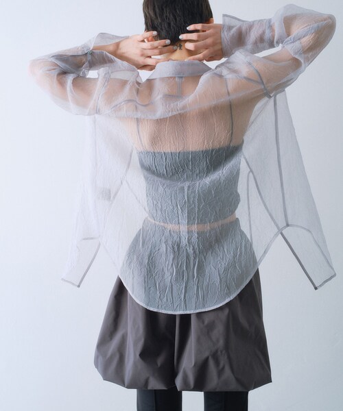 CODE A(コードエー)の「◆sheer washer ribbon blouse(シャツ/ブラウス・レディース・ホワイト/ライトグレー・00)」の3枚目の写真