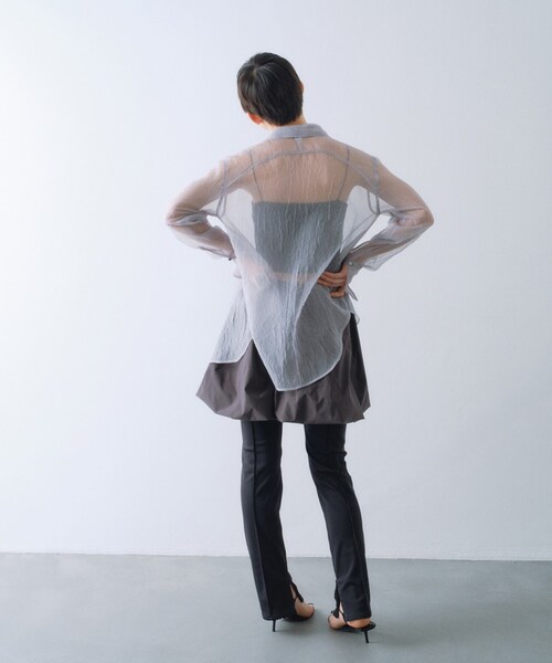 CODE A(コードエー)の「◆sheer washer ribbon blouse(シャツ/ブラウス・レディース・ホワイト/ライトグレー・00)」の5枚目の写真