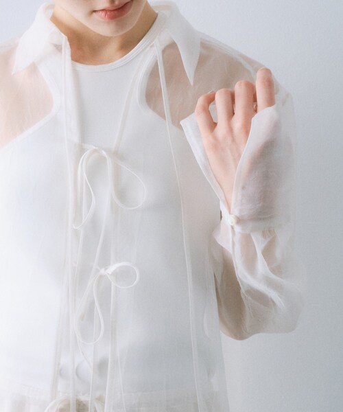 CODE A(コードエー)の「◆sheer washer ribbon blouse(シャツ/ブラウス・レディース・ホワイト/ライトグレー・00)」の12枚目の写真