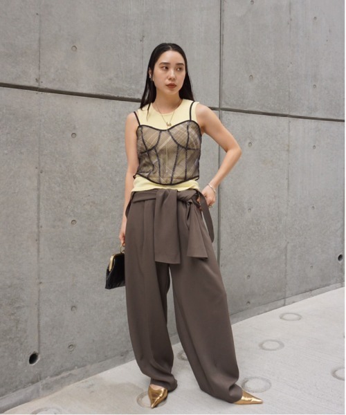 Ameri(アメリ)の「25SS USEFUL CUP KNIT TANK(タンクトップ・レディース・パープル/ブラウン/オフホワイト/ライトイエロー・SMALL/MEDIUM)」の13枚目の写真