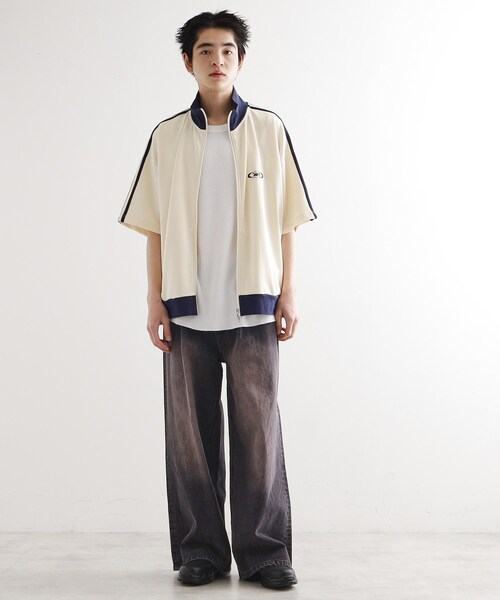 tk.TAKEO KIKUCHI（ティーケータケオキクチ）の「トラックジャージジャケット（Tシャツ/カットソー・メンズ・オフホワイト/グレー/ブラック・02/03）」の5枚目の写真