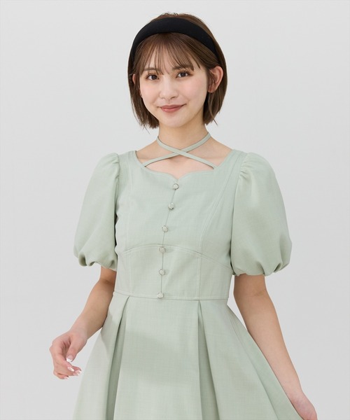 REDYAZEL(レディアゼル)の「バルーンスリーブワンピース(ワンピース・レディース・アイボリー/オレンジ/ミント/ブルー/ネイビー・SMALL/MEDIUM)」の13枚目の写真