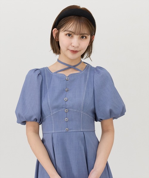 REDYAZEL(レディアゼル)の「バルーンスリーブワンピース(ワンピース・レディース・アイボリー/オレンジ/ミント/ブルー/ネイビー・SMALL/MEDIUM)」の21枚目の写真