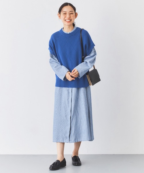 and myera（アンド マイラ）の「ａｎｄ　ｍｙｅｒａ　アイレット柄のベスト（ベスト・レディース・ブルー・L/M/S/LL）」の6枚目の写真