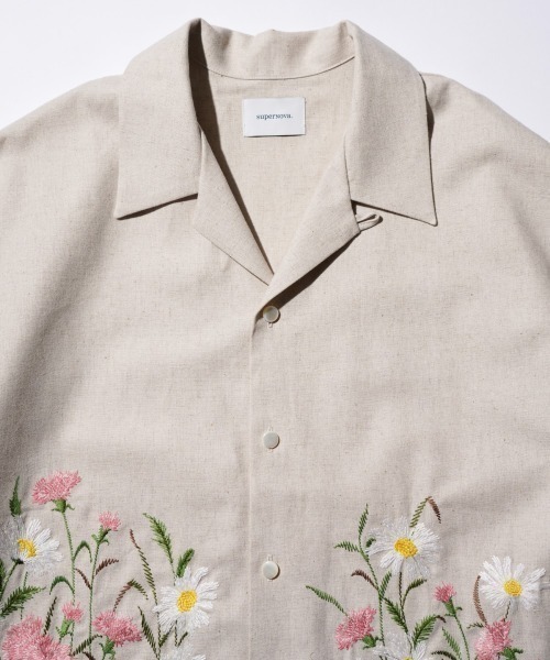 2AM(ツーエイエム)の「【superNova. / スーパーノヴァ】ALOHA SHIRT-FLOWER GARDEN EMB-(シャツ/ブラウス・メンズ・ナチュラル/ホワイト・MEDIUM/SMALL)」の13枚目の写真