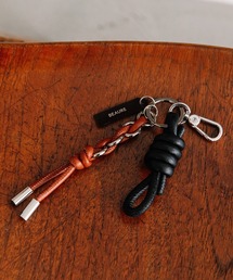 Beau're（ヴュレ）の「BEAURE ノットチャーム（キーホルダー）」