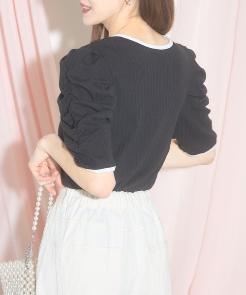 tocco closet(トッコ クローゼット)の「【ZOZO限定】フロントレースアップ配色トップス(Tシャツ/カットソー・レディース・オフホワイト/ブラック/その他・M)」の16枚目の写真