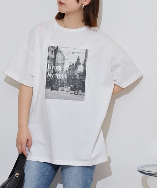 FUNALIVE(ファンアライブ)の「プリントオーバーサイズTシャツ(Tシャツ/カットソー・レディース・オフホワイト/チャコール/ブラック/ホワイト系・FREE)」の13枚目の写真