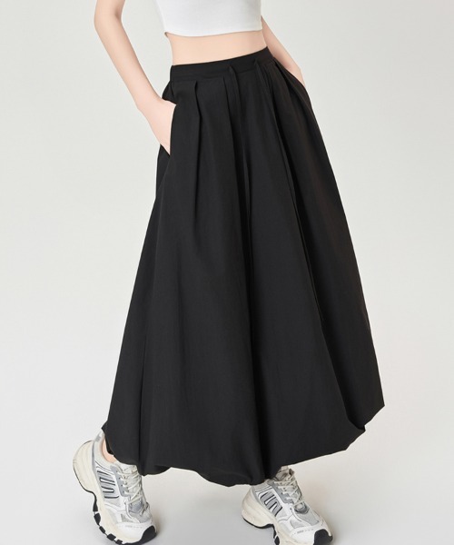 Doux Belle（ドゥーベル）の「Aラインバルーンロングスカート（スカート・レディース・ダークグレー/ホワイト/ブラック・MEDIUM）」の9枚目の写真