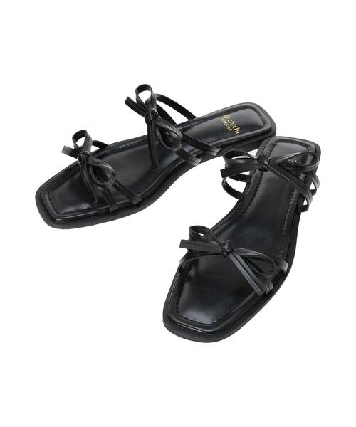 Te chichi TERRASSE（テチチテラス）の「リボンフラットサンダル《2025summer catalog item》（サンダル・レディース・ブラック/オフホワイト/ベージュ・M/L）」の6枚目の写真