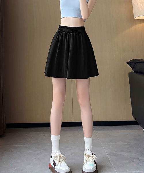 NinaetLina(ニナエリナ)の「ショートパンツ(その他パンツ・レディース・ブラック/カーキ/ベージュ・M/L)」の10枚目の写真