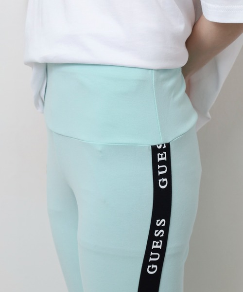 Guess(ゲス)の「GUESS ALINE LEGGINGS 4/4 ECO J. STR レギンス(レギンス/スパッツ・レディース・エメラルドブルー/ピンク/パープル・S/M)」の19枚目の写真