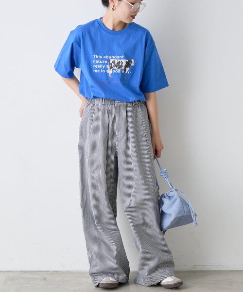 CIAOPANIC TYPY（チャオパニックティピー）の「【UNISEX】牛グラフィックTEE（Tシャツ/カットソー・レディース・ホワイト/ボルドー/ブルー・MEDIUM/LARGE）」の10枚目の写真