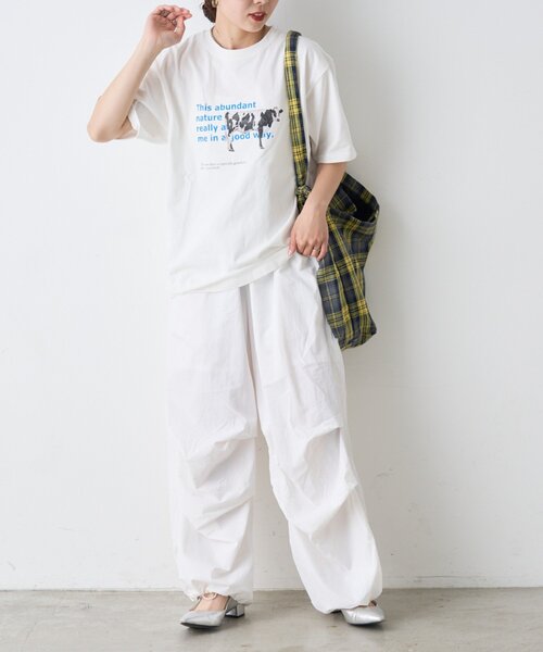 CIAOPANIC TYPY（チャオパニックティピー）の「【UNISEX】牛グラフィックTEE（Tシャツ/カットソー・レディース・ホワイト/ボルドー/ブルー・MEDIUM/LARGE）」の20枚目の写真