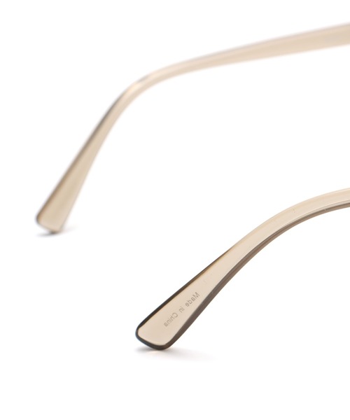 atmos pink（アトモスピンク）の「atmos pink Classic Glasses / アトモス ピンク クラシック グラス（サングラス・レディース・ブラック/カーキ・FREE）」の10枚目の写真