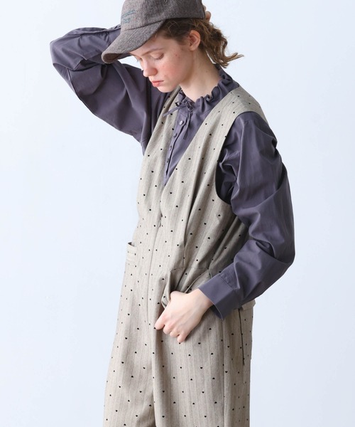 Kelen(ケレン)の「「KELEN / ケレン」ヘリンボーンVネックサロペット(その他パンツ・レディース・ベージュ/チャコールグレー/グレー・S/M)」の5枚目の写真