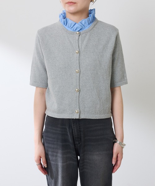 COLLAGE GALLARDAGALANTE（コラージュガリャルダガランテ）の「【OT】Q.anos/ラッフルニットカーディガン（カーディガン/ボレロ・レディース・ネイビー/グレー・FREE）」の6枚目の写真