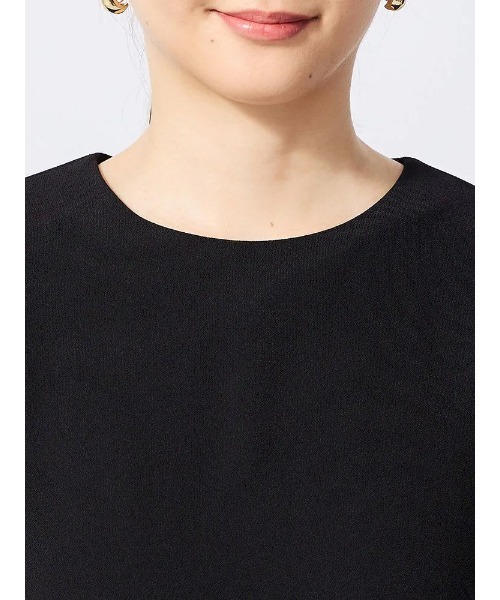 Perfect Suit FActory（パーフェクトスーツファクトリー）の「【洗える・ストレッチ】バックサテンジョーゼット　ワンピース（ワンピース・レディース・ブラック・S/M/L）」の7枚目の写真