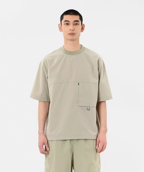 New Balance Oversized Short Sleeve Pullover（ニューバランス