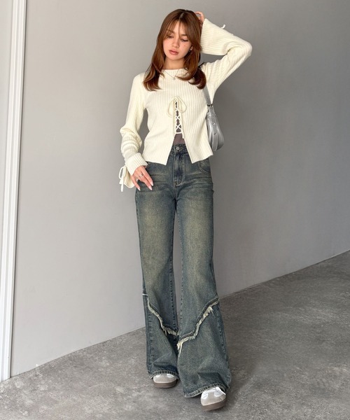 mily bilet(ミウィビレット)の「【mily bilet】リボンのディテール映え!前後2wayレースアップデザインニットプルオーバー(長袖)(ニット/セーター・レディース・アイボリー/レッド/チャコールグレー・SMALL/X-LARGE/MEDIUM/LARGE)」の7枚目の写真