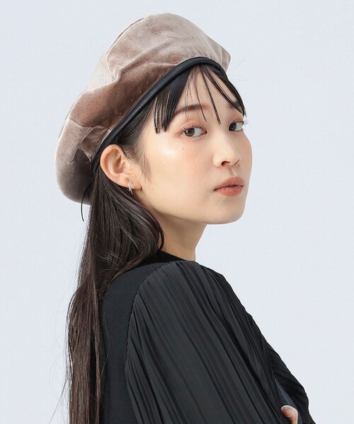 セール】フェイクレザーパイピング ベロア ベレー帽（ハンチング